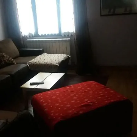 Un Pisin En Cimavilla